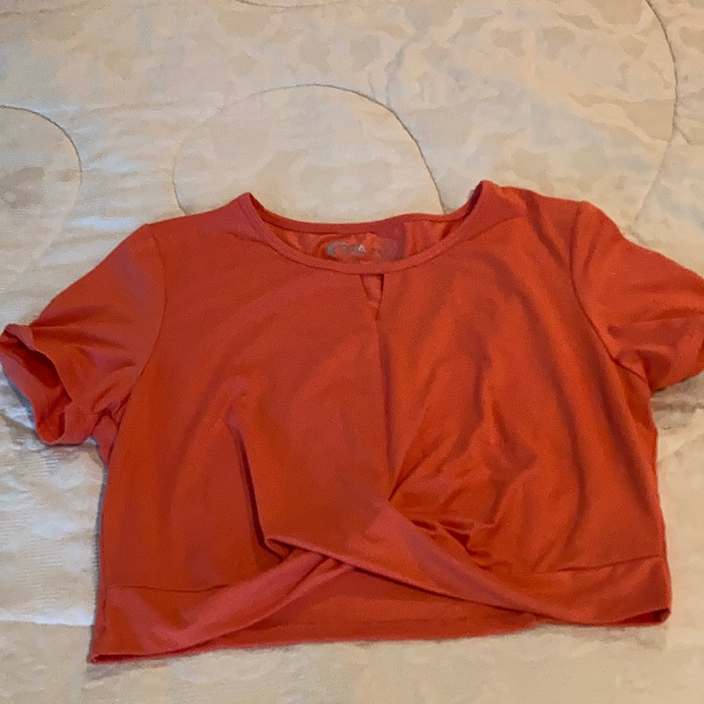 Coral crop top with front twist